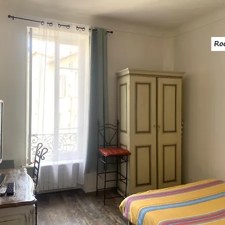 Center Couette-café 3*