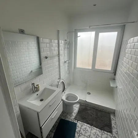 Apartment Spacieux 2 Minutes De La *
