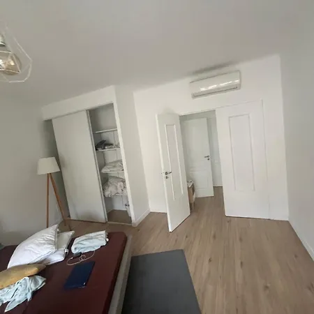 Apartment Spacieux 2 Minutes De La *