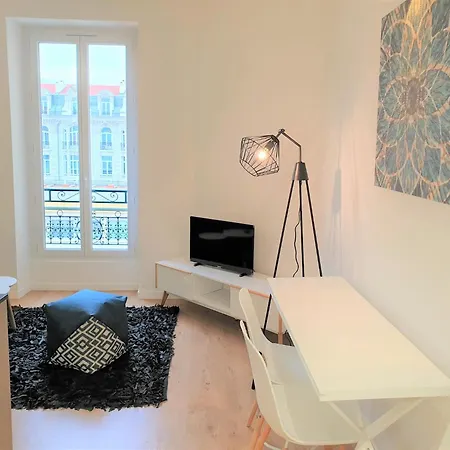 Hypercentre Lamartine 411 Appartement *