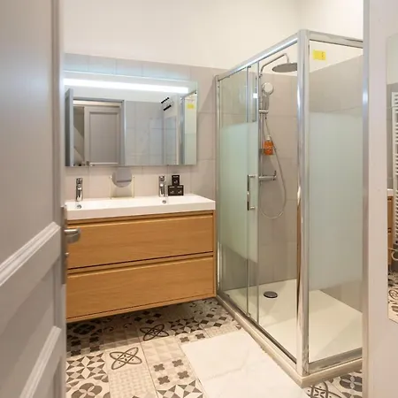 #34 Staywiz Us - Lamartine 3 Bdrs Ac Balcony 10mins Walk To Old Town * Nice