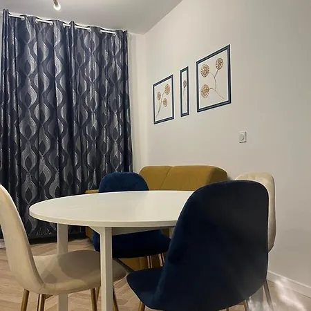 Moon Apartment Nice