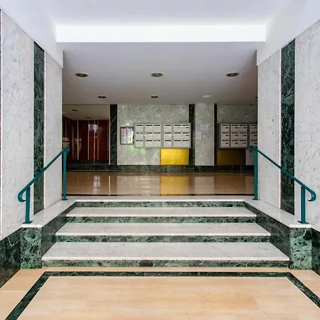 L38 Staywizus - Fleur 7min Walk To Beach, Free Parking Balcony & Ac * Nice