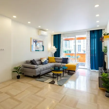 L38 Staywizus - Fleur 7min Walk To Beach, Free Parking Balcony & Ac * Nice