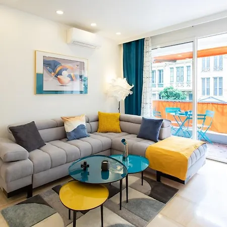 L38 Staywizus - Fleur 7min Walk To Beach, Free Parking Balcony & Ac * Nice