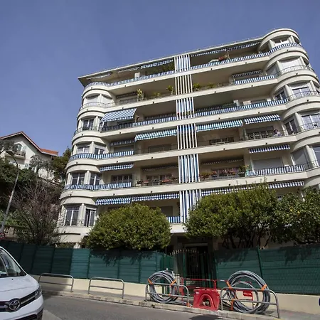 Air-conditioned In The Imperial Park Apartment *