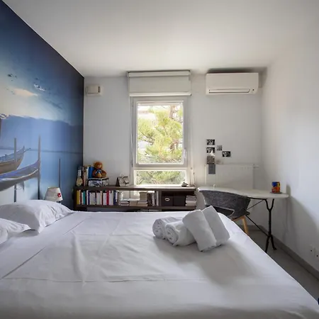 Air-conditioned Near Libération District Appartement Nice