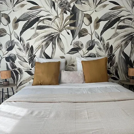 Apartment French Riviera, Parking Gratuit, Tram L1 Au Pied De L'immeuble *