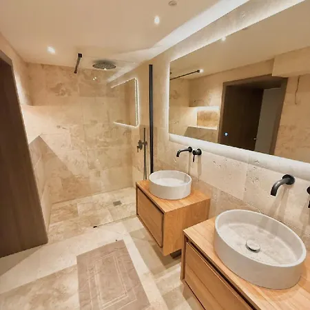 Apartment Luxurious Loft In Old Nice Nice