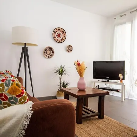 Appartement Dernier étage Avec Terrasse 5 Min De La Nice