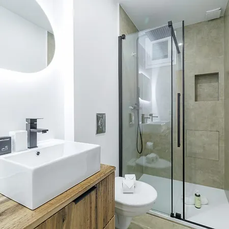 Appartement Large & Confort 2 Bdr Renovated Nice