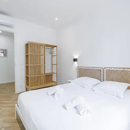 Large & Confort 2 Bdr Renovated Appartement