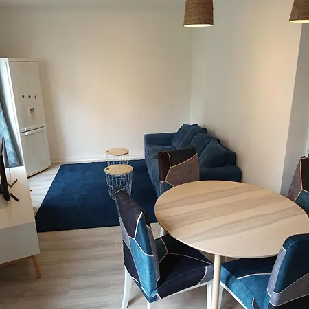 Calme, Confortable Et Bien Placé Appartement