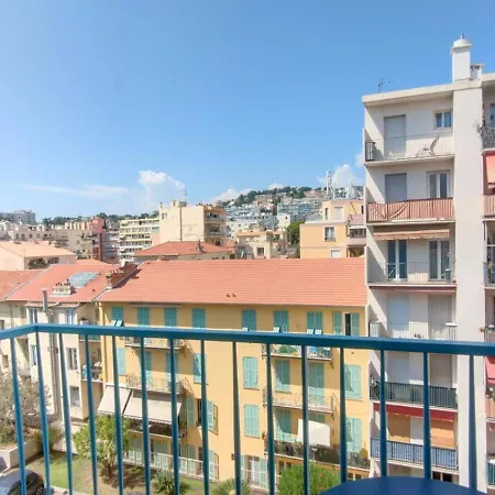 Relax In Zen Studio, Air Conditioning, Sea On Foot Apartment