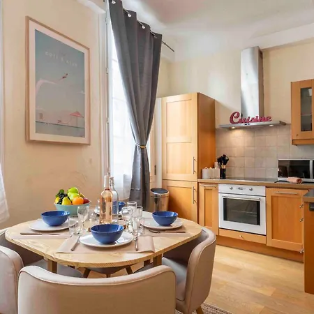 Charming Flat, Fully Equipped, Air Conditioning, Only 300m - La Loge Apartment