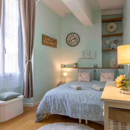 Apartment Charming Flat, Fully Equipped, Air Conditioning, Only 300m - La Loge *