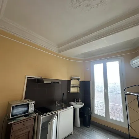 Appart hôtel Simple Stay-centre Au Calme