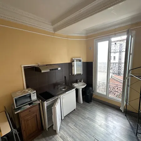 Appart hôtel Simple Stay-centre Au Calme *