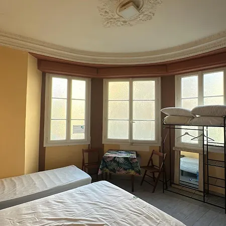 Appart hôtel Simple Stay-centre Au Calme *