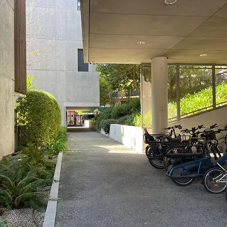 3 Pièces Au Pied De La Promenade Du Paillon Appartement Nice