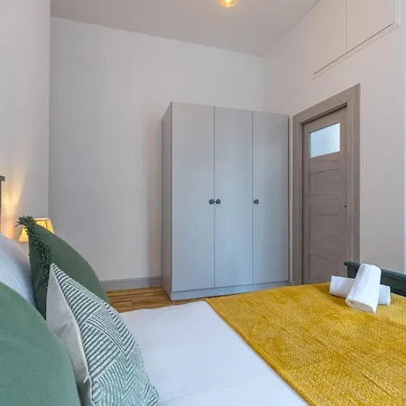 My Casa - Fricero - Comfortable 5 People- 200m Near The Sea Apartment *