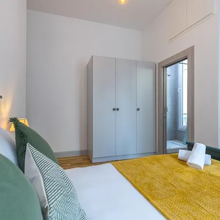 Apartment My Casa - Fricero - Comfortable 5 People- 200m Near The Sea Nice