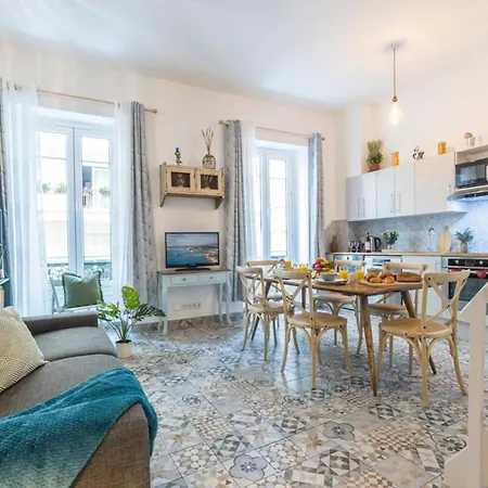 My Casa - Fricero - Comfortable 5 People- 200m Near The Sea Apartment