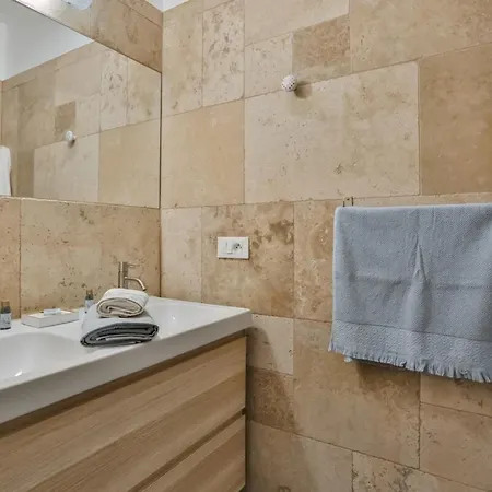 My Casa - Garib - Place Garibaldi - 4 Bedrooms - Balcony Nice