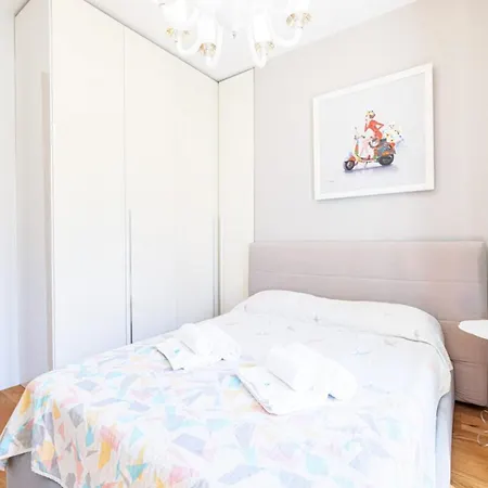 Joffre 49-d - Charming 2 Bedroom - Carré D'or Appartement *