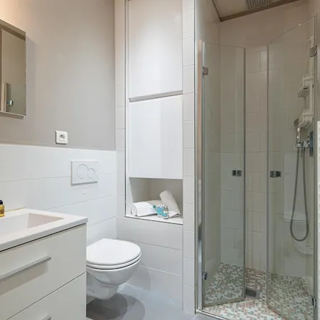 Joffre 49-d - Charming 2 Bedroom - Carré D'or Appartement Nice
