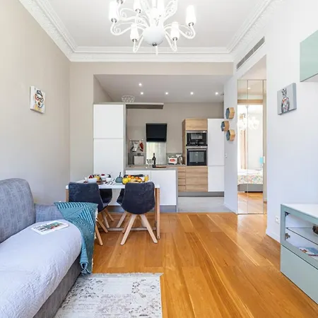 Joffre 49-d - Charming 2 Bedroom - Carré D'or *