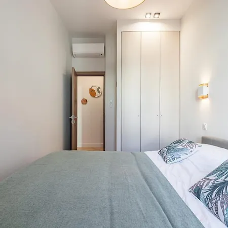 My Casa - Philibert - Traditional With Historical Fresc Apartment Nice