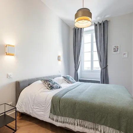 My Casa - Philibert - Traditional With Historical Fresc Nice