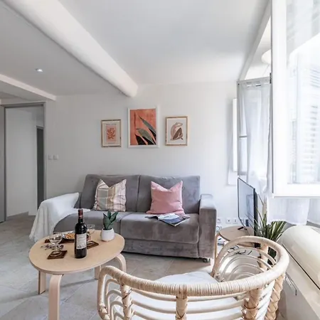 My Casa - Malonat - Cosy In Old Town W Ac Apartment *