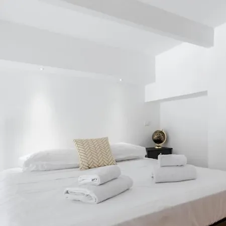 My Casa - Deloye - Spacious Quiet W Ac Near Old Town
