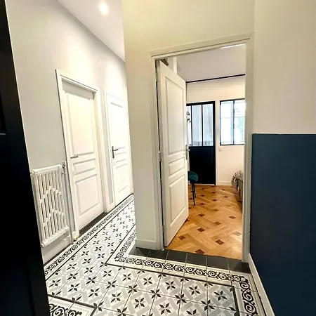 Apartment Wonderful And Garden Heart Of *