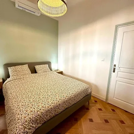 Wonderful And Garden Heart Of Apartment Nice