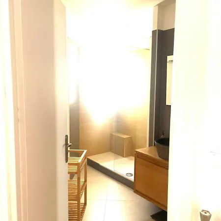 Apartment After B00klng Need Scаn Qr-c0dе --beautiful Terrace Nice
