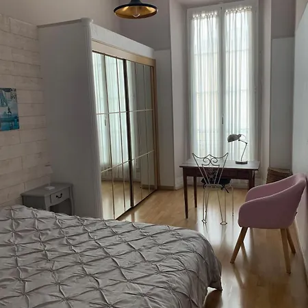 Port De Apartment *