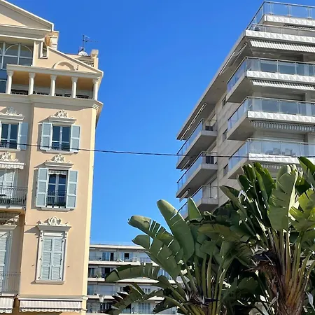 Apartment #26 Staywiz Us -idealy Located Flat Ac 2mins Walk To Sea Balcony Nice