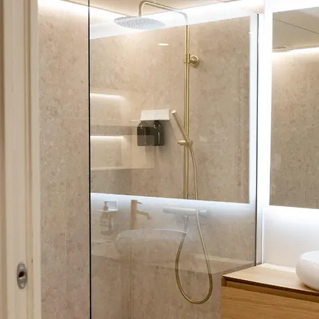 Duplex De Gamme De 200m2 En Plein Coeur De Apartment