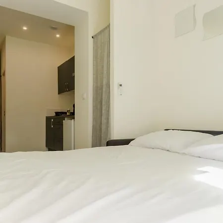 Appartement Magnan Avec Jardin Proche Des Plages *
