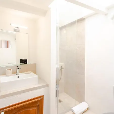 Appartement #5 Staywizus - Eagle Nest 5mins Walk Of The Sea Ac Wifi Old Town