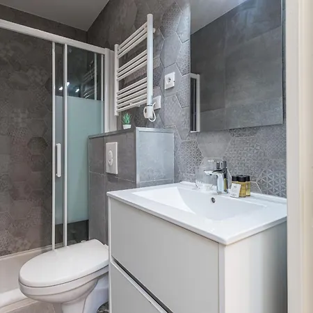 33 Gambetta - 2 Pieces Mezzanine Nice