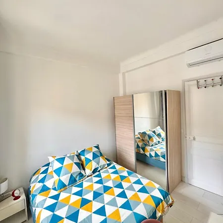 Apartment - Center, Wifi, Ac, 4-5 Pers Nice