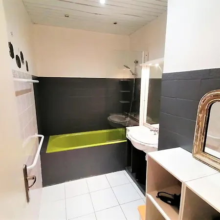Appartement 110M2 Nice Plein 4 Chambres Apartment *
