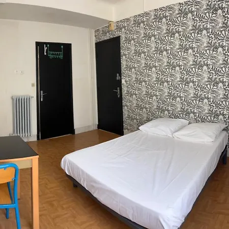 Auberge de jeunesse Alpazur *