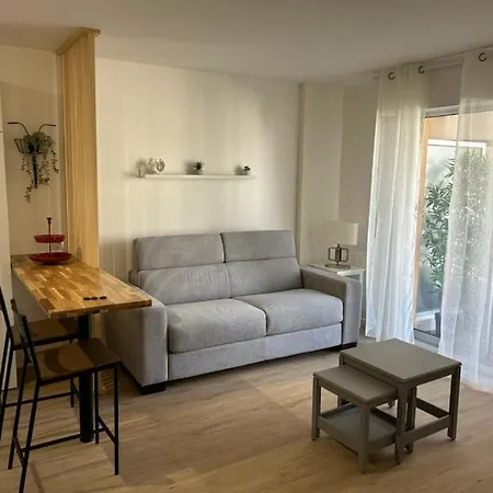Apartment Rue De France Nice