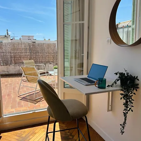 Exclusive Floor - Apartment *