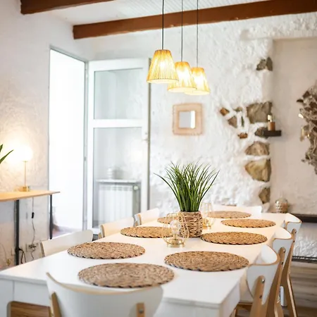 Maison De Familiale, 5 Chambres, Terrasse, à 20 Minutes Du Centre Hébergement de vacances *
